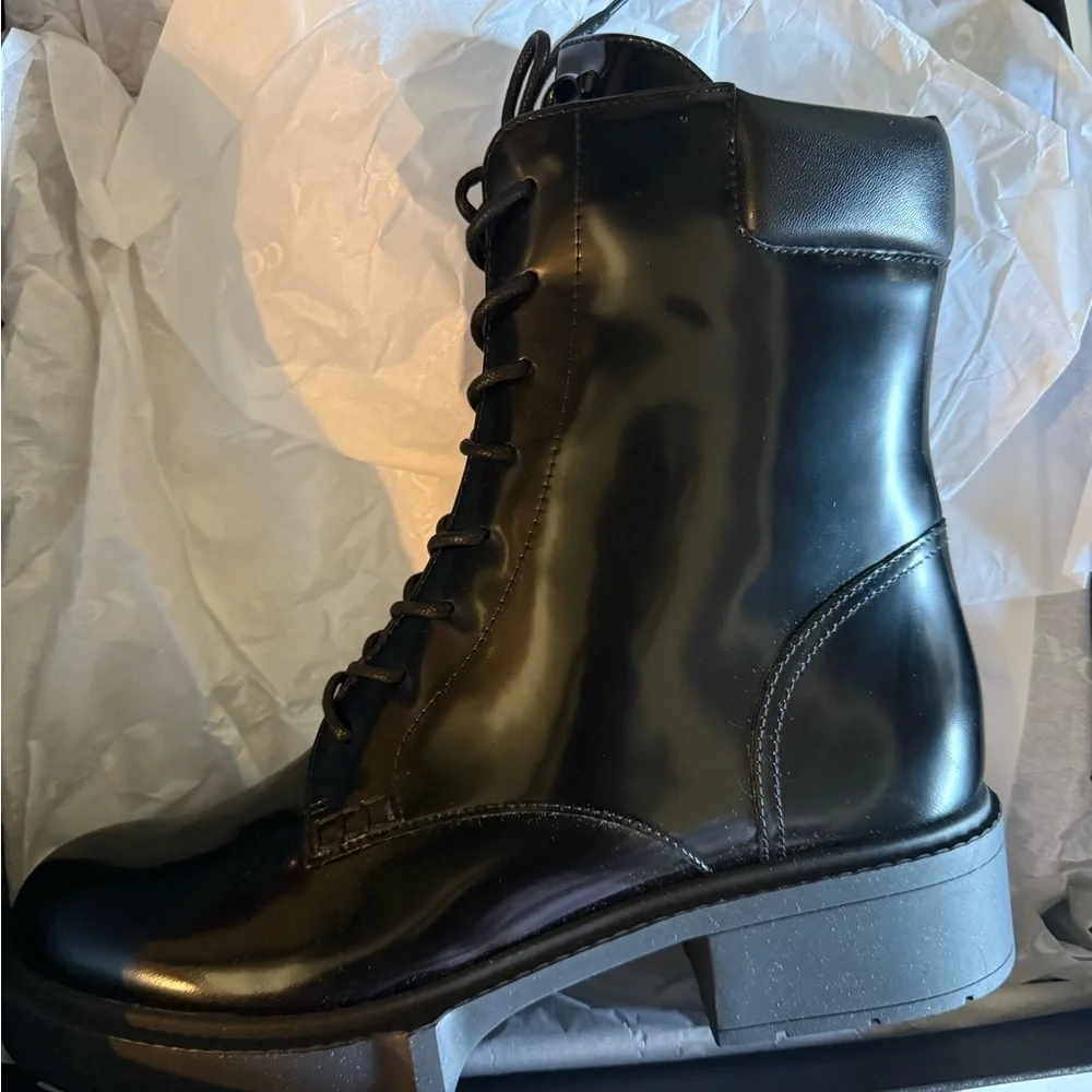 New COACH Women's Leighton Leather Booties 8.5